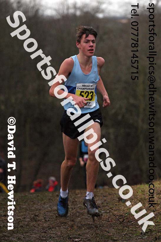 Mens under-17s North Eastern Cross Country, Aykley Heads, Durham. Photo: David T. Hewitson/Sports for All Pics